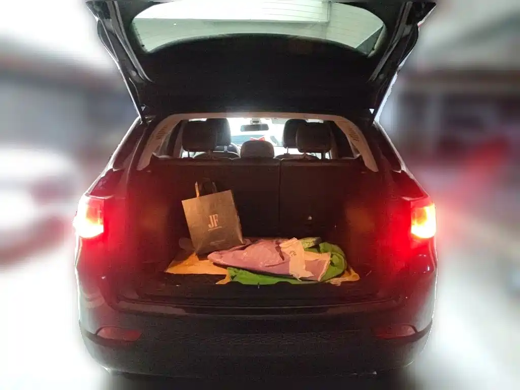 Jeep Compass 2020 — фото 10