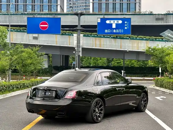 Rolls-Royce Ghost 2022