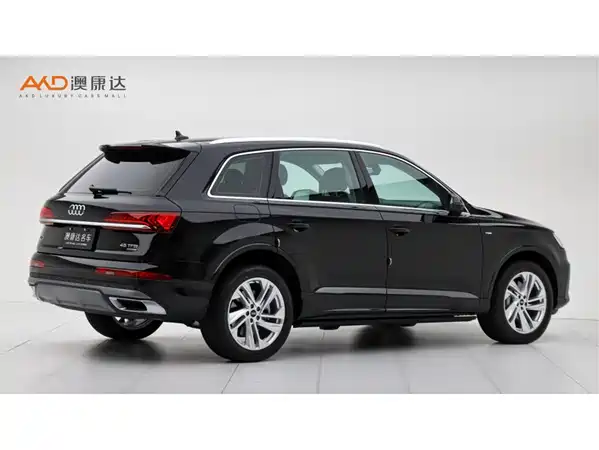 Audi Q7 2024