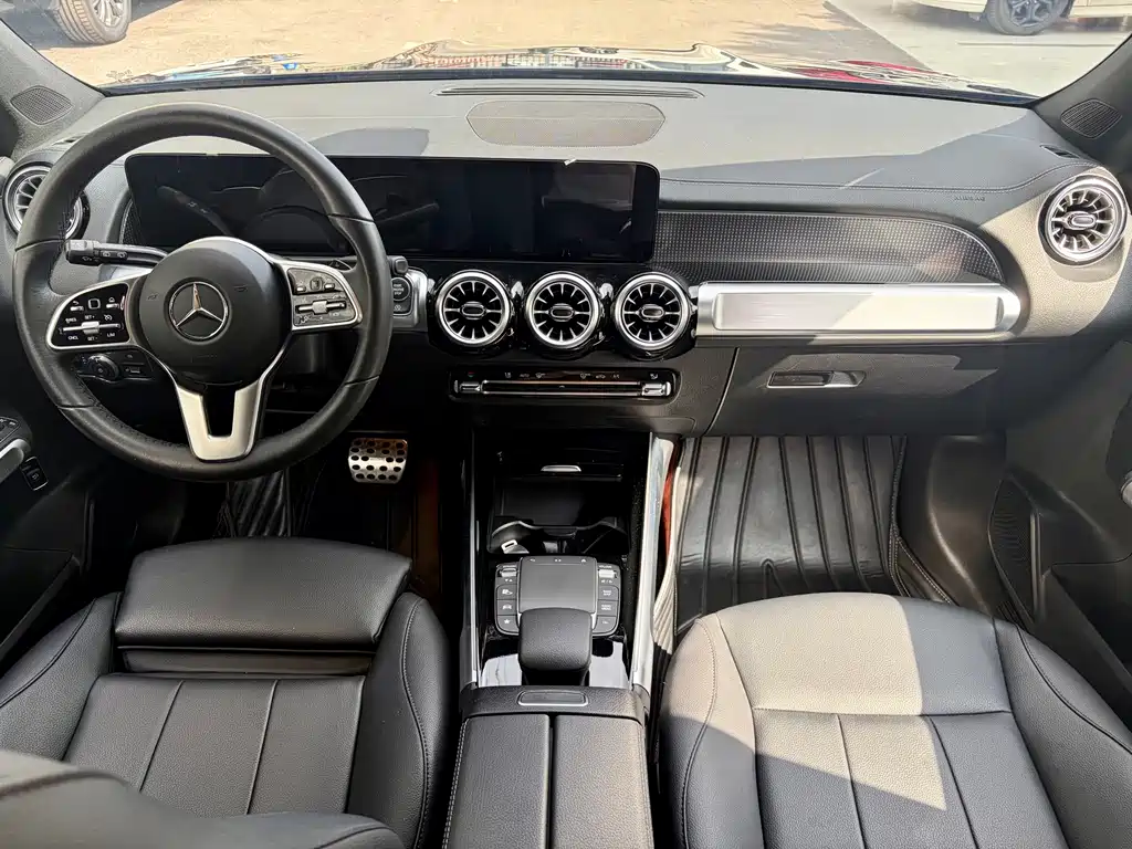 Mercedes-Benz GLB 2022 — фото 19
