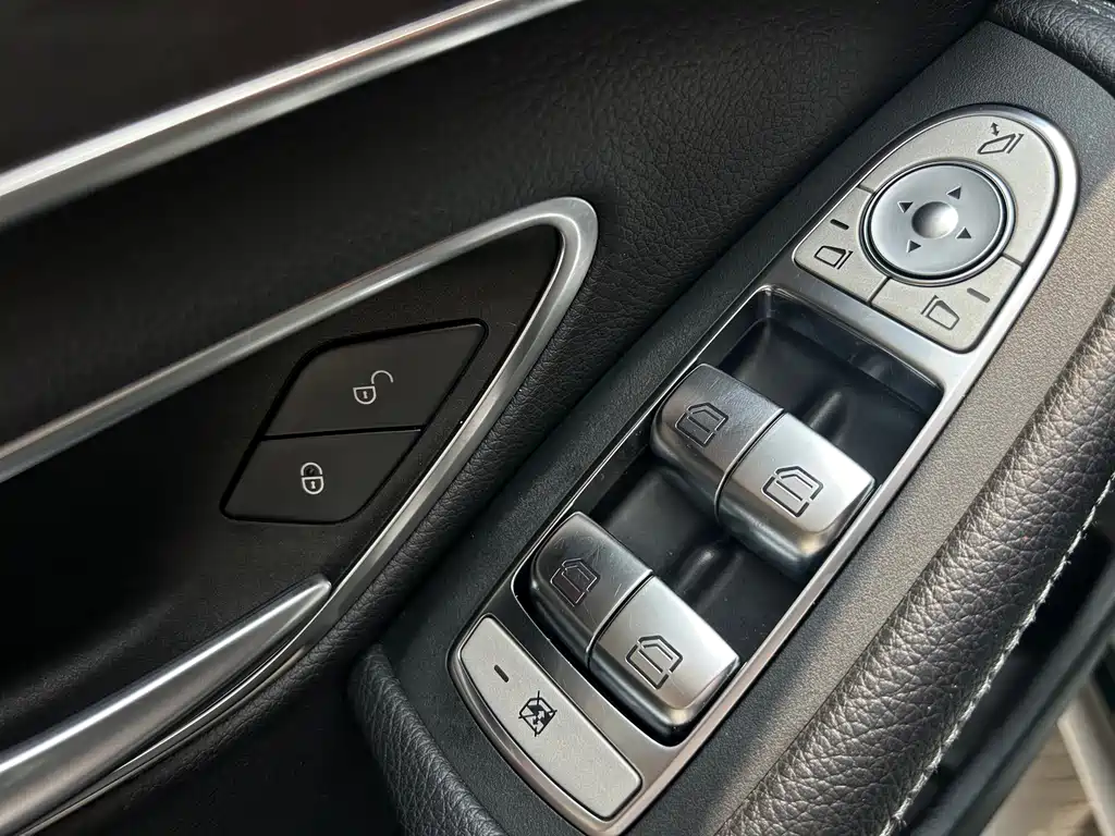 Mercedes-Benz C-Class 2021 — фото 14