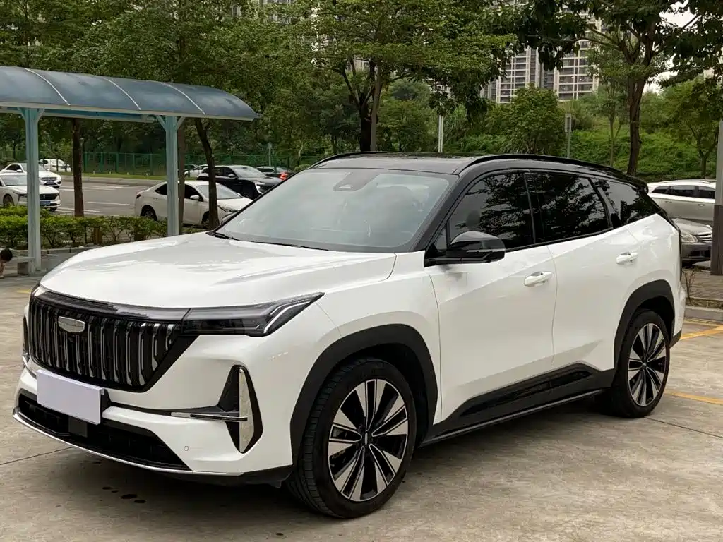 Geely Boyue L 2025