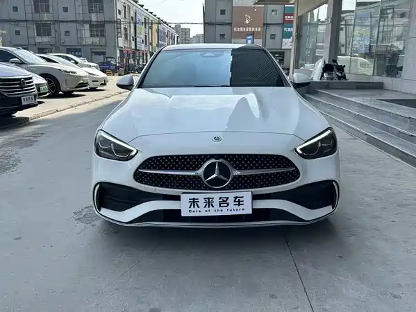 Mercedes-Benz C-Class 2022