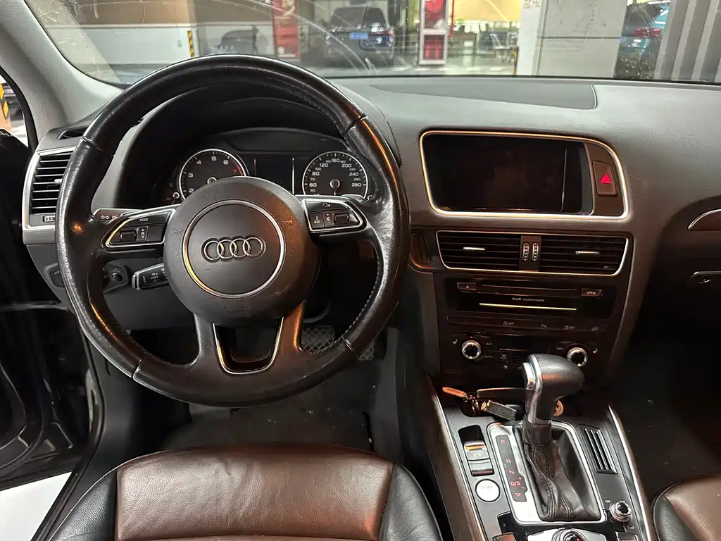 Audi Q5 2016 — фото 10