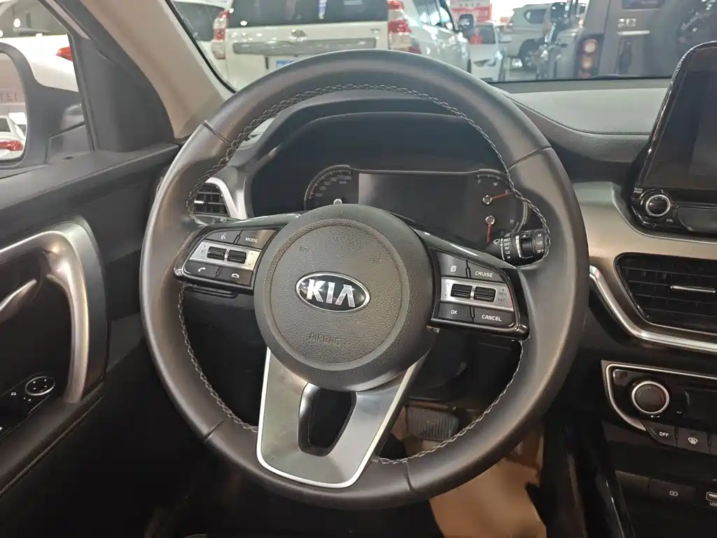 Kia Sportage 2021 — фото 4