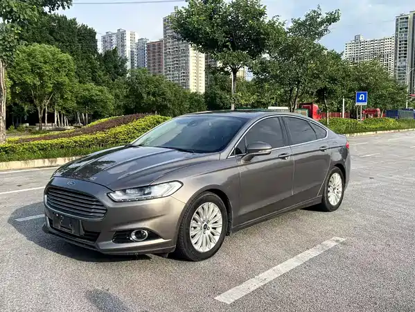 Ford Mondeo 2014