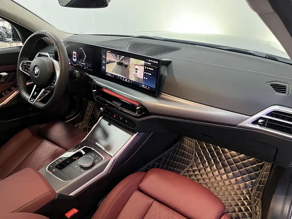 BMW 3 Series 2025 — фото 12