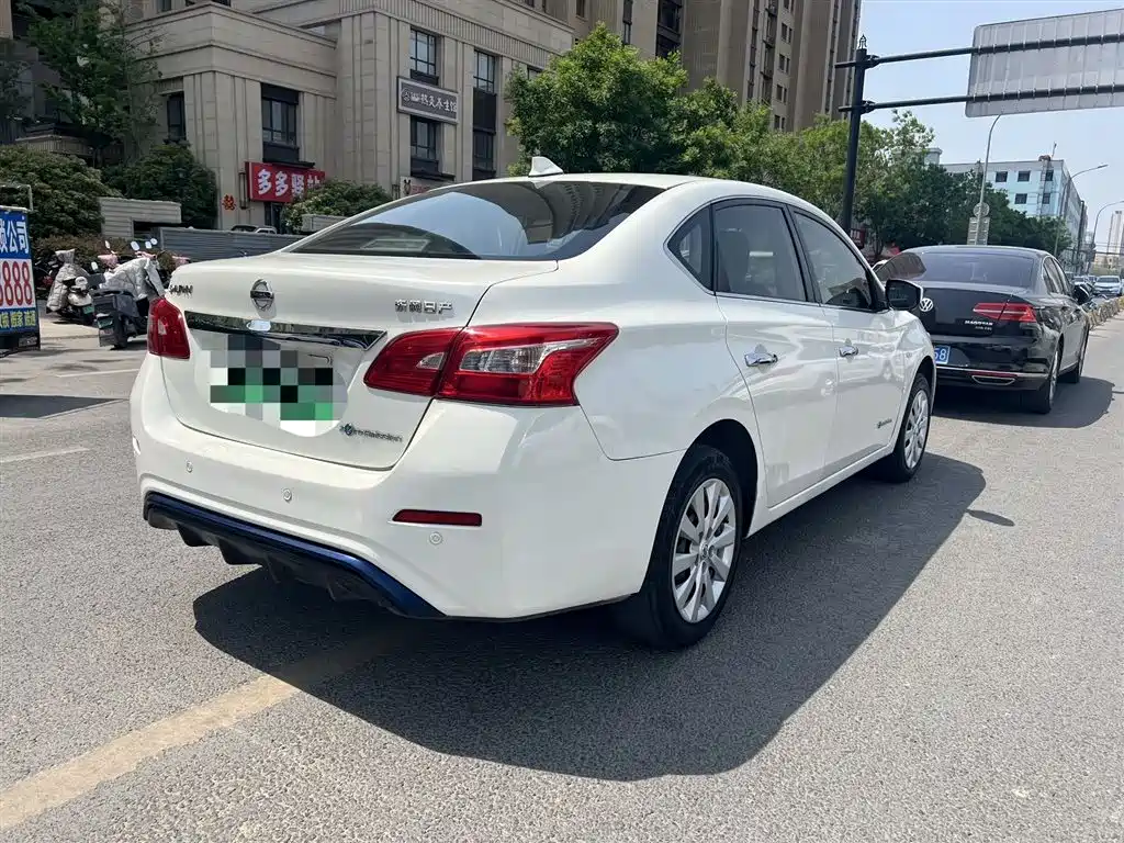 Nissan Sylphy EV 2018 — фото 9
