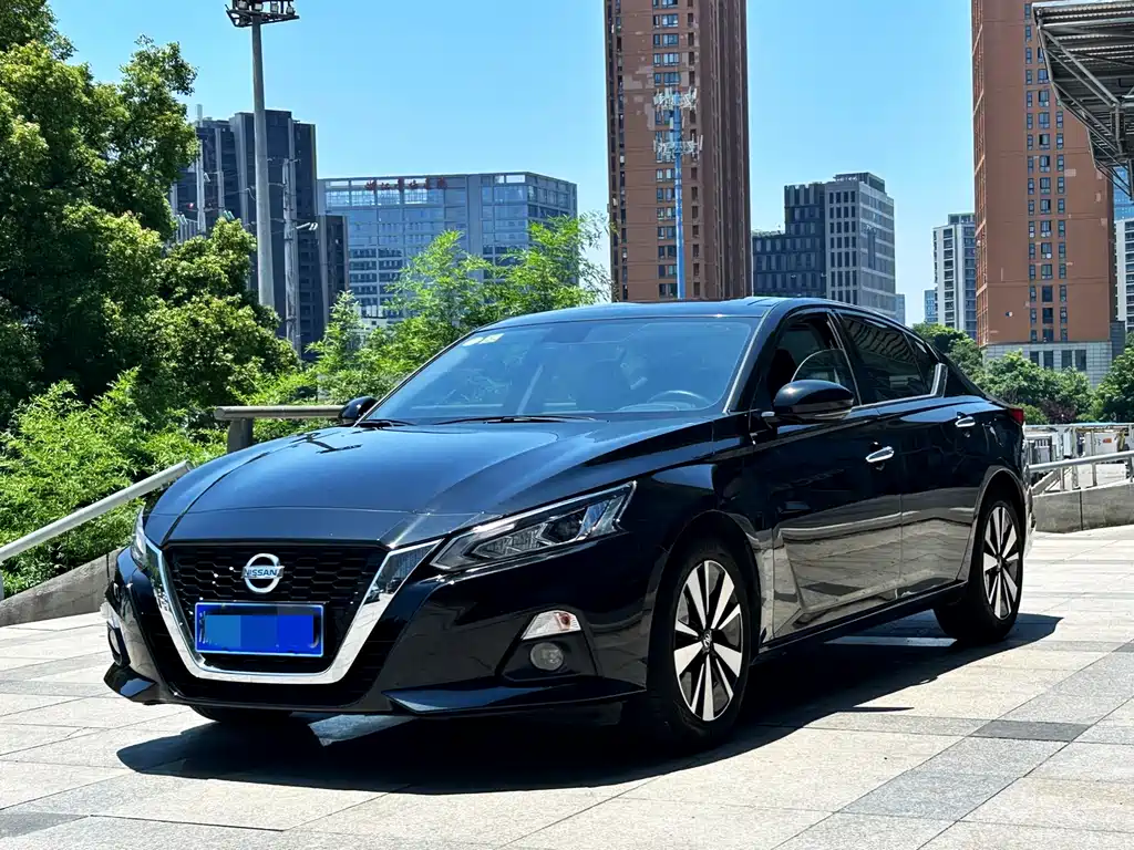 Nissan Teana 2021