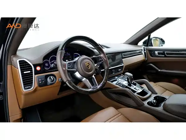 Porsche Cayenne 2022
