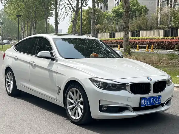BMW 3 Series GT 2017