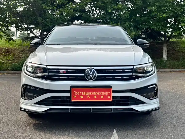 Volkswagen Bora 2023