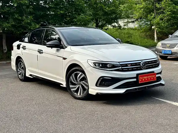 Volkswagen Bora 2023