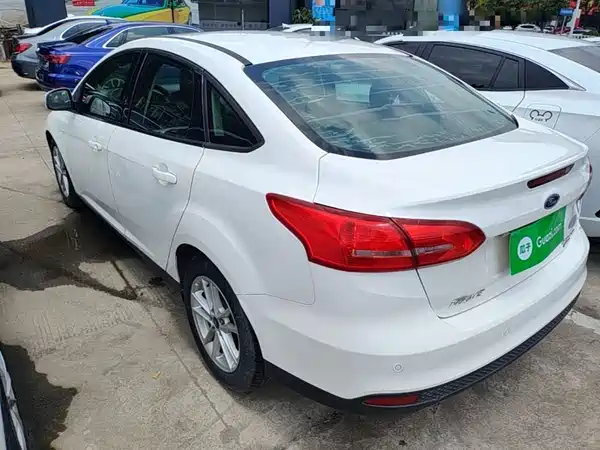 Ford Focus 2015