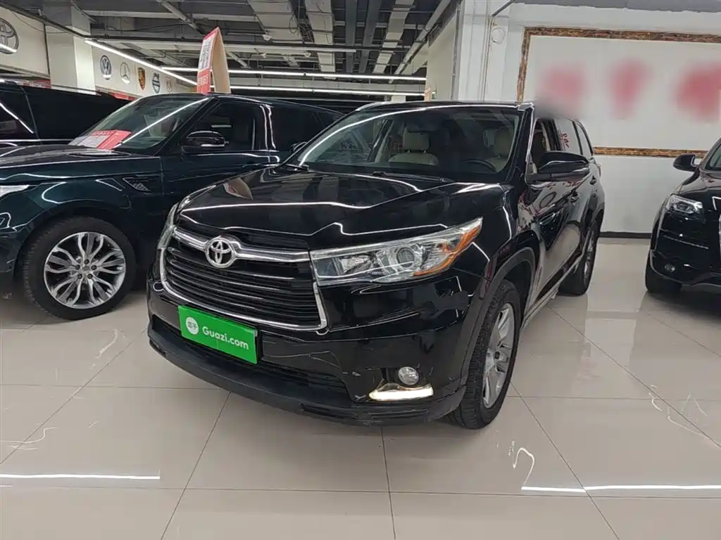 Toyota Highlander 2017 — фото 2