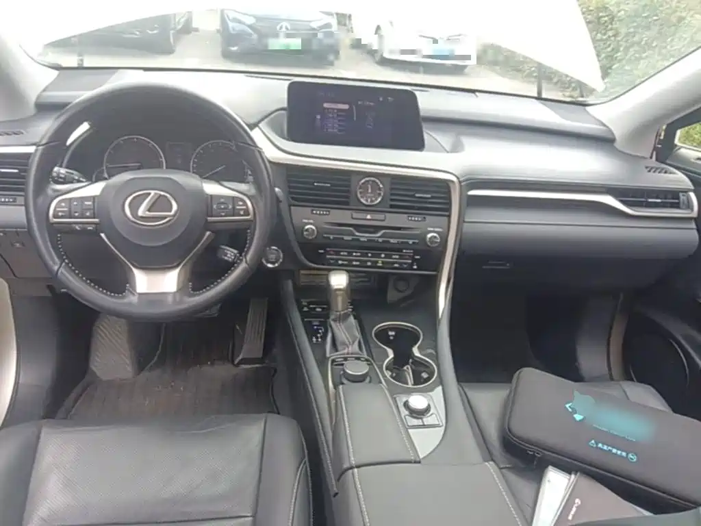 Lexus RX 2016 — фото 16