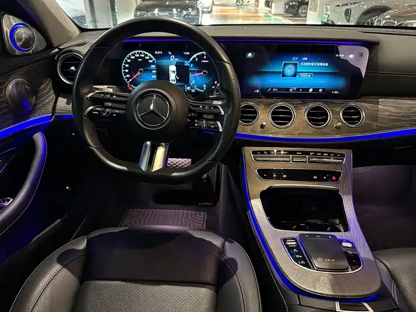 Mercedes-Benz E-Class 2021