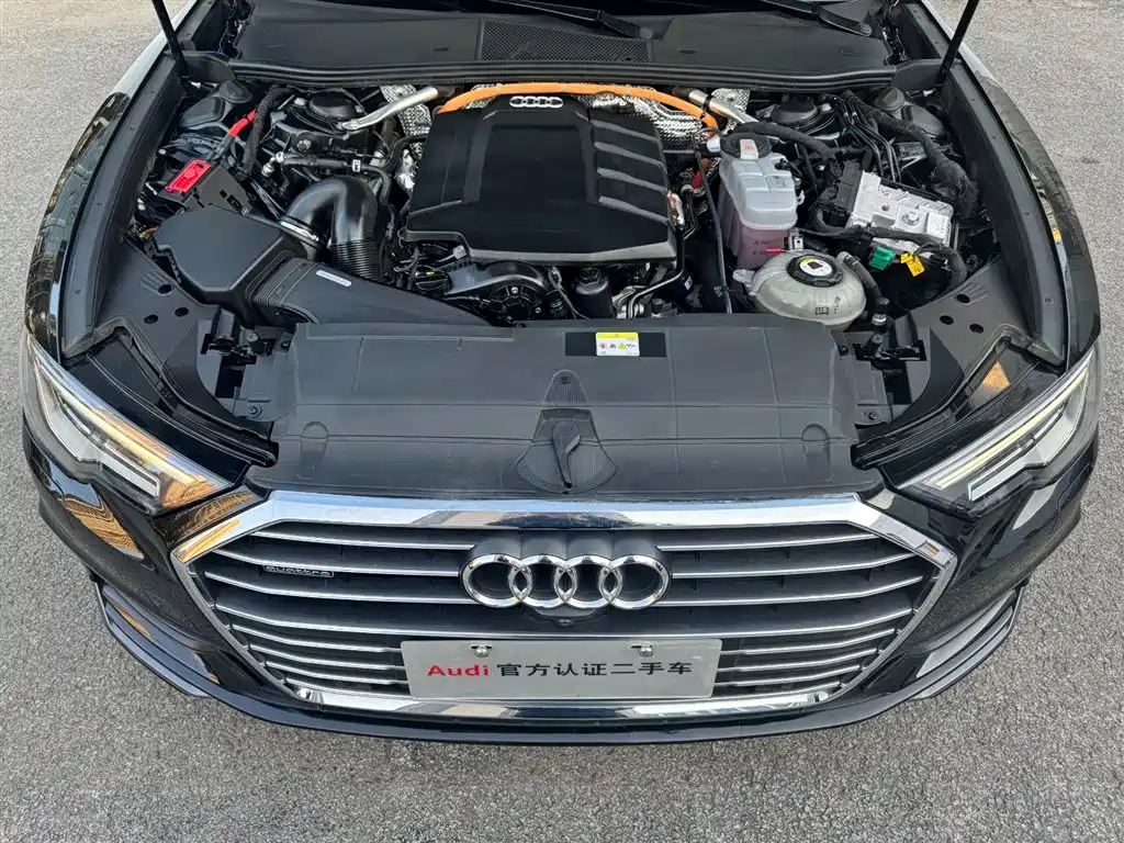 Audi A6L New Energy 2021 — фото 25