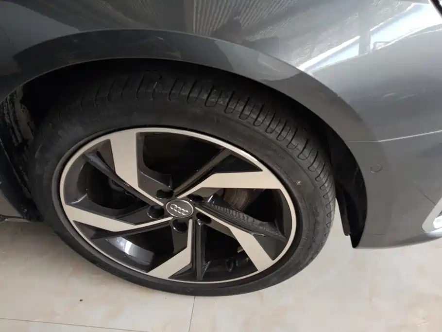 Audi A4L 2022