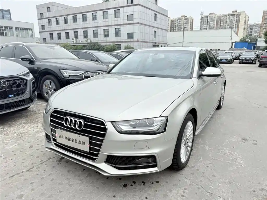 Audi A4L 2016 — фото 1