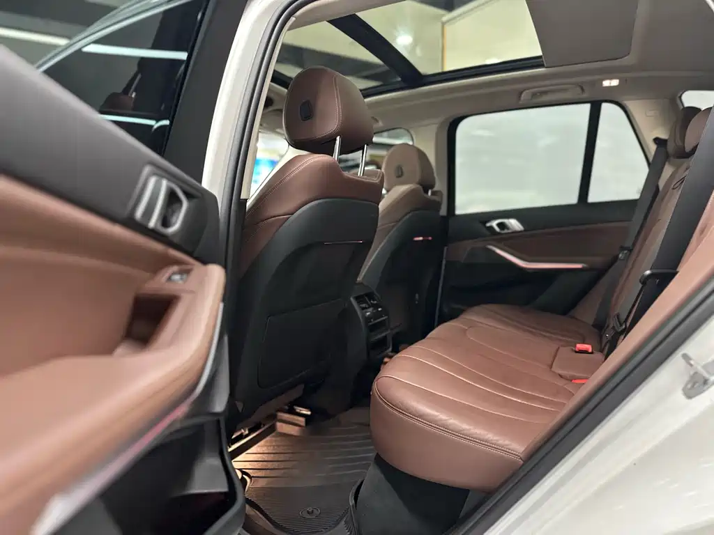 BMW X5 2019 — фото 14