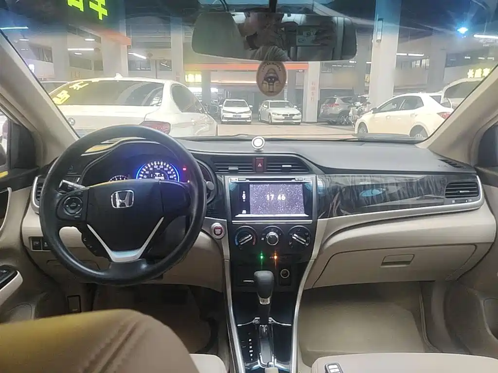 Honda Crider 2014 — фото 10