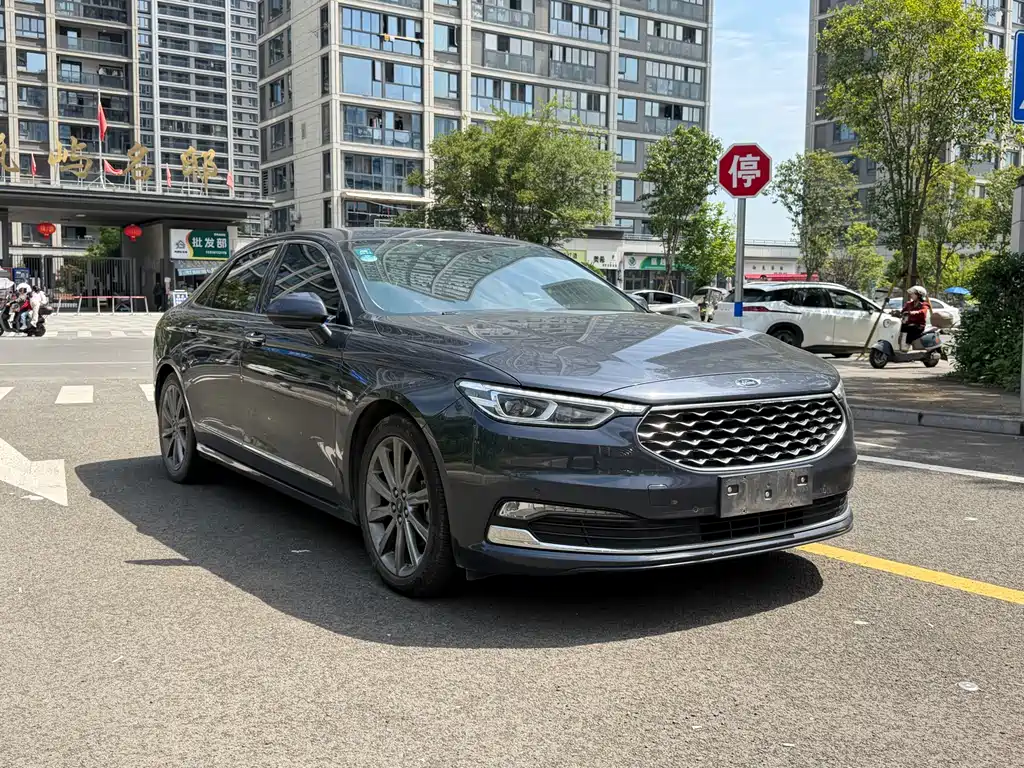 Ford Taurus 2020 — фото 3