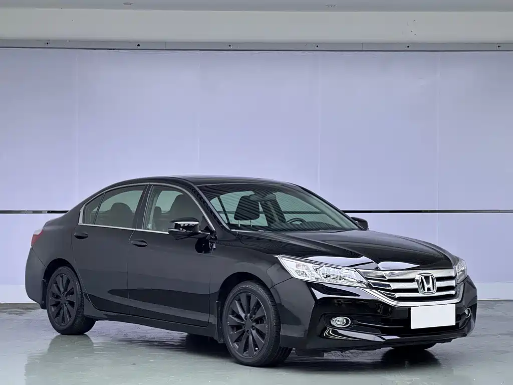 Honda Accord 2014 — фото 3
