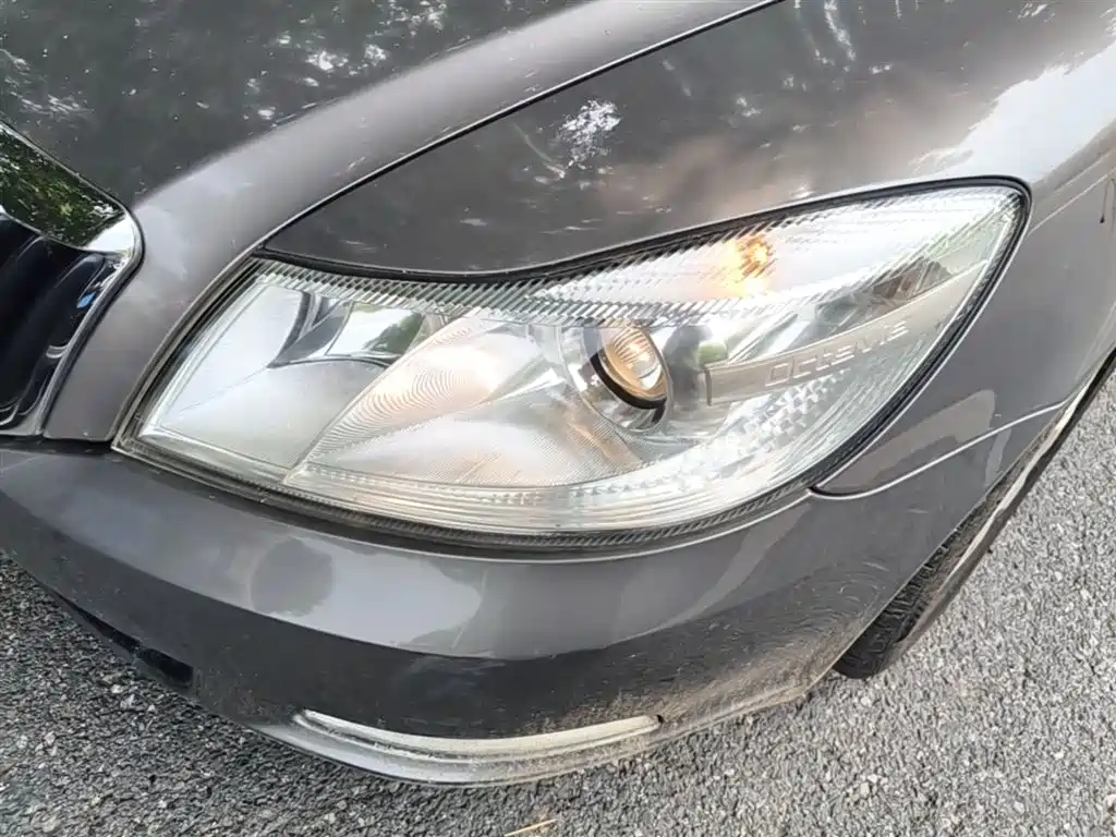 Skoda Octavia 2015 — фото 24