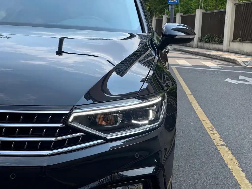 Volkswagen Magotan 2023