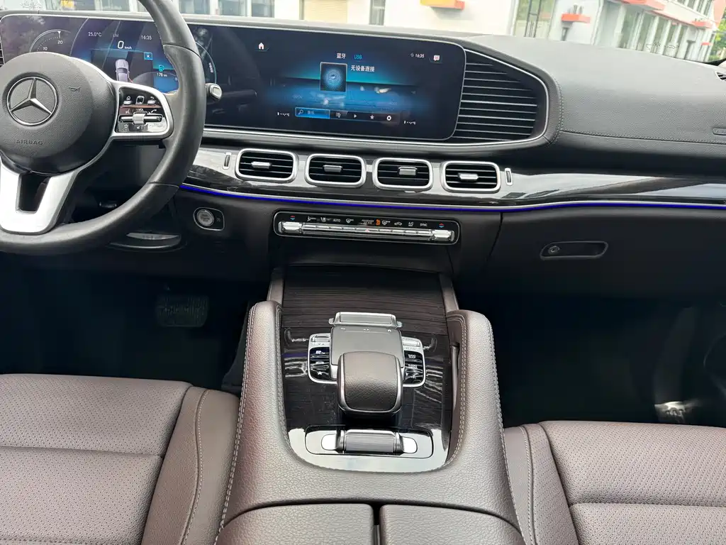 Mercedes-Benz GLE 2019 — фото 10