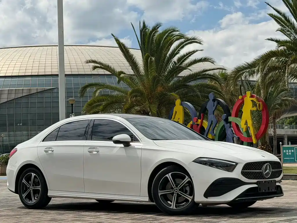 Mercedes-Benz A-Class 2023
