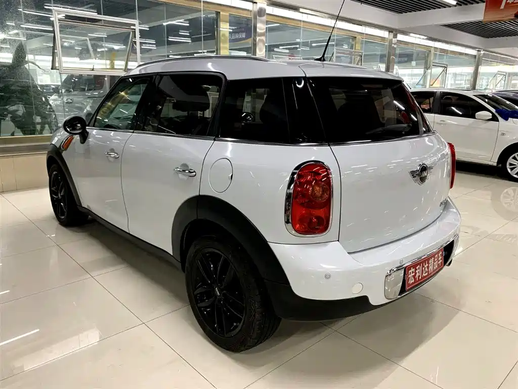 MINI Countryman 2013 — фото 16