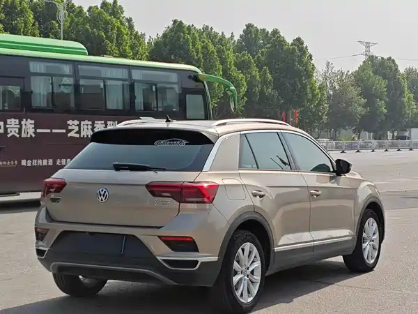 Volkswagen T-Roc 2019