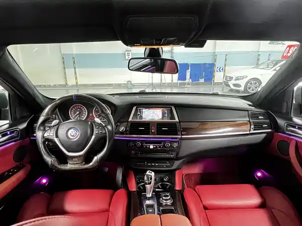BMW X6 2011