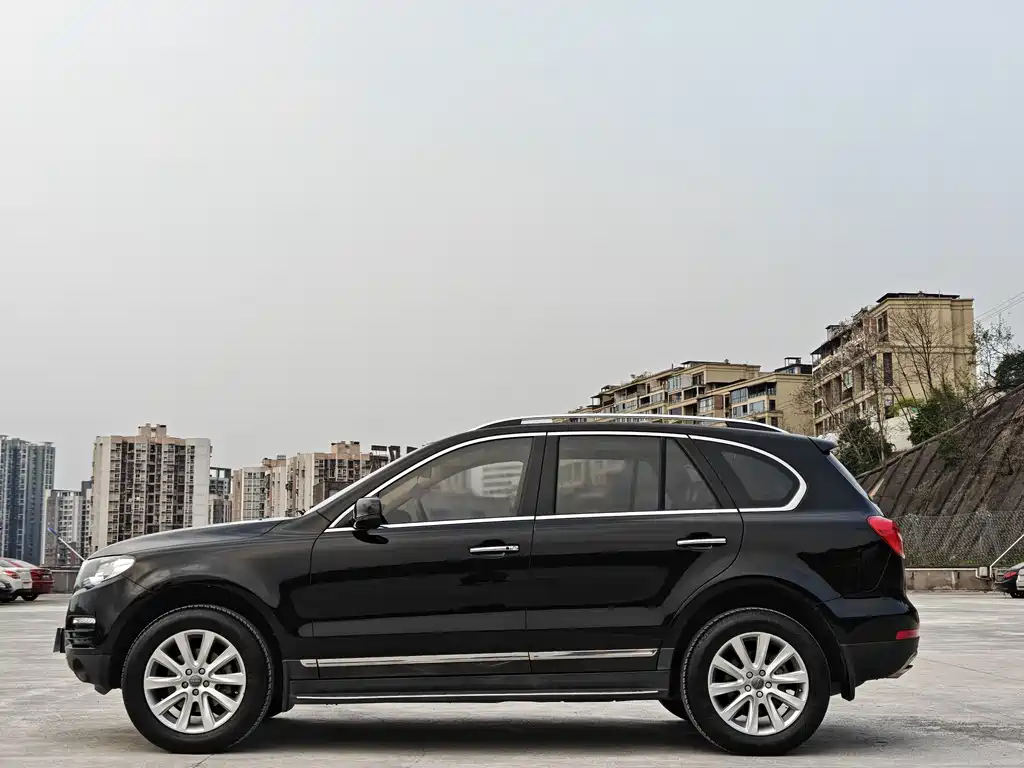 Haval H8 2017 — фото 7