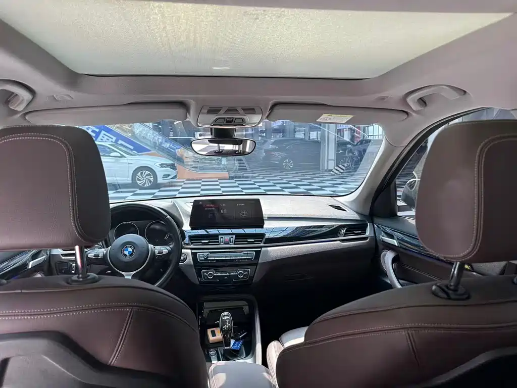 BMW X1 2022 — фото 13