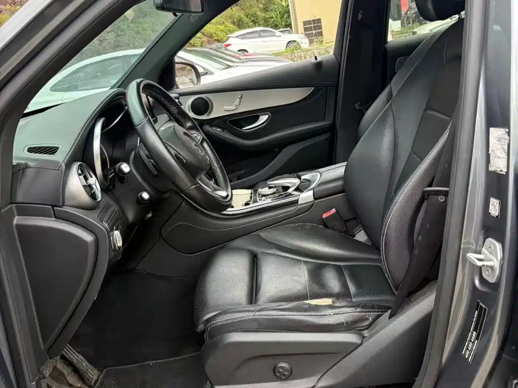 Mercedes-Benz GLC 2016