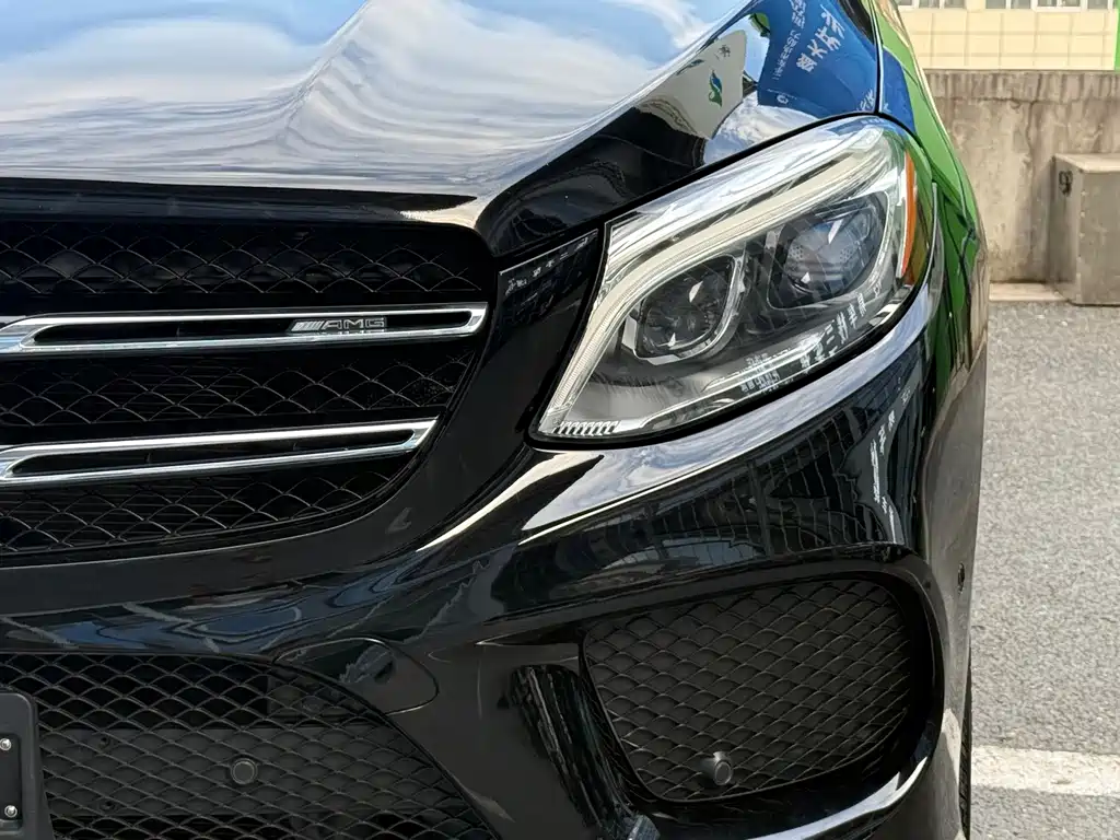 Mercedes-Benz GLE AMG 2018 — фото 4