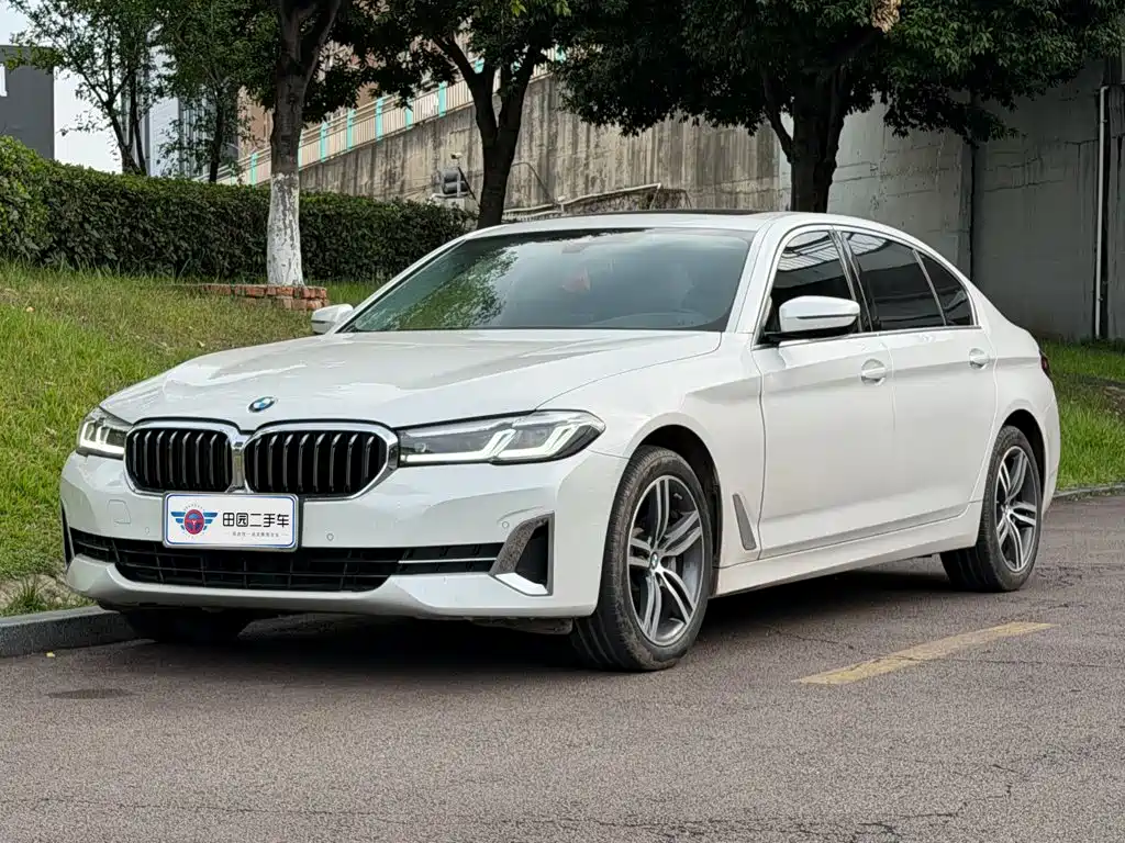 BMW 5 Series 2023