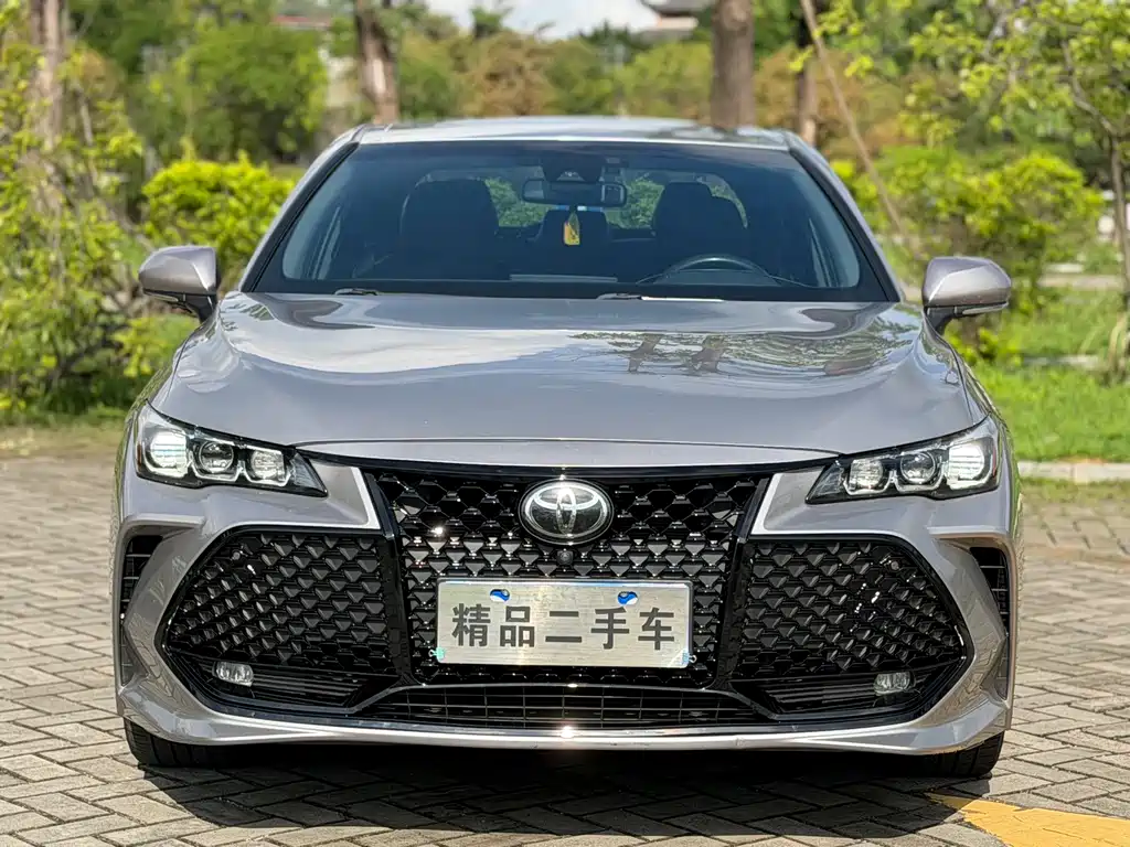Toyota Avalon 2022 — фото 2