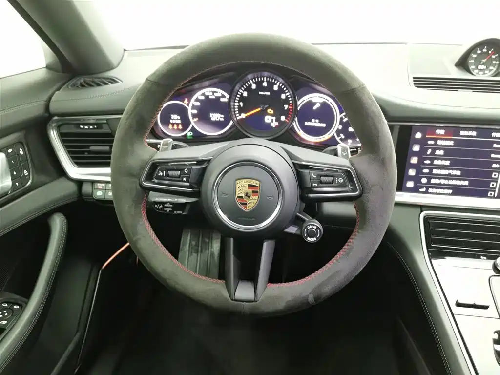 Porsche Panamera 2023 — фото 11