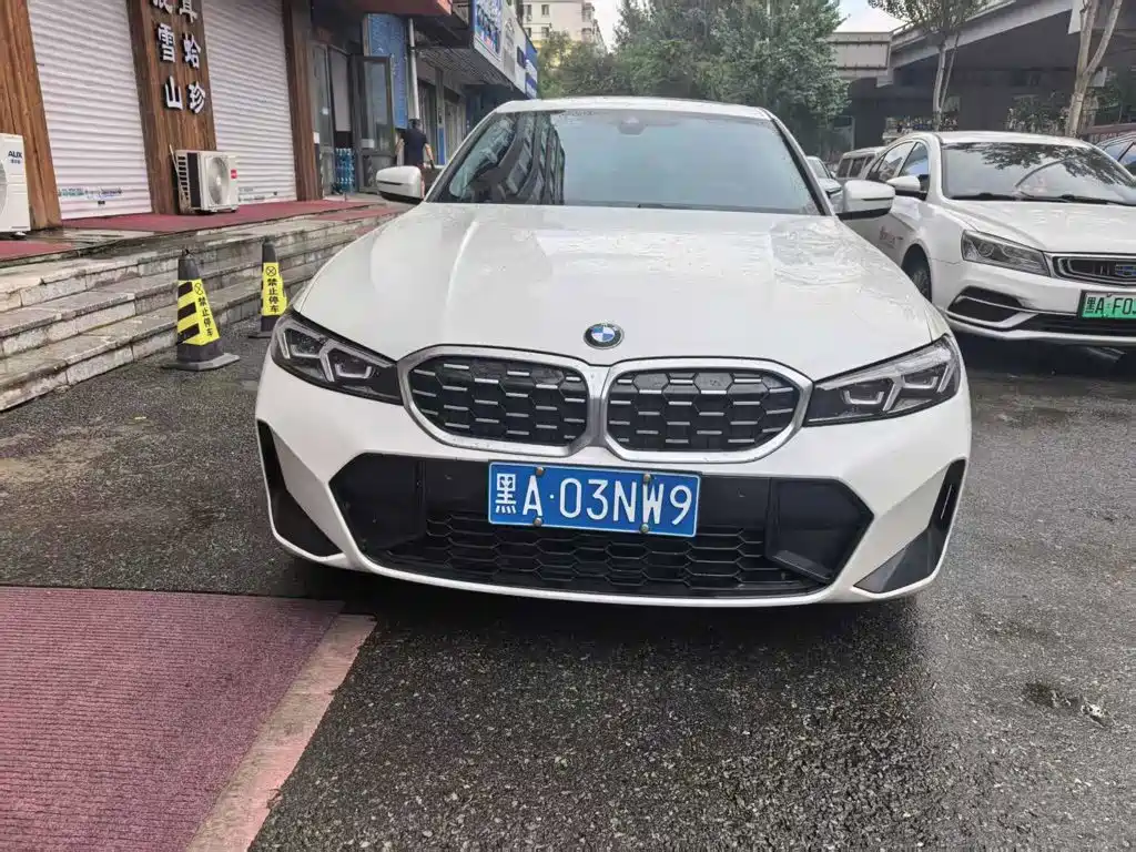 BMW 3 Series 2023