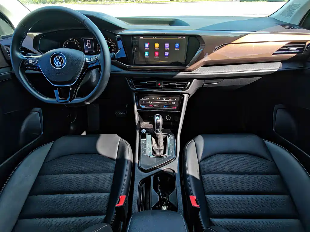 Volkswagen Tharu 2021