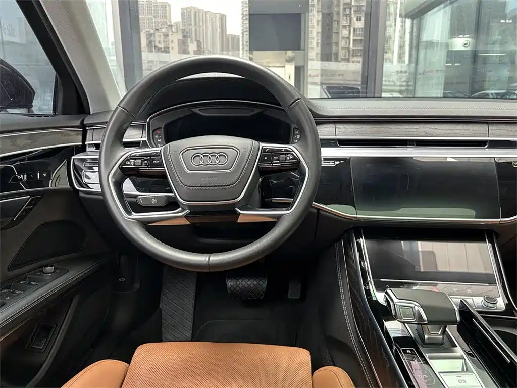 Audi A8 2023 — фото 11