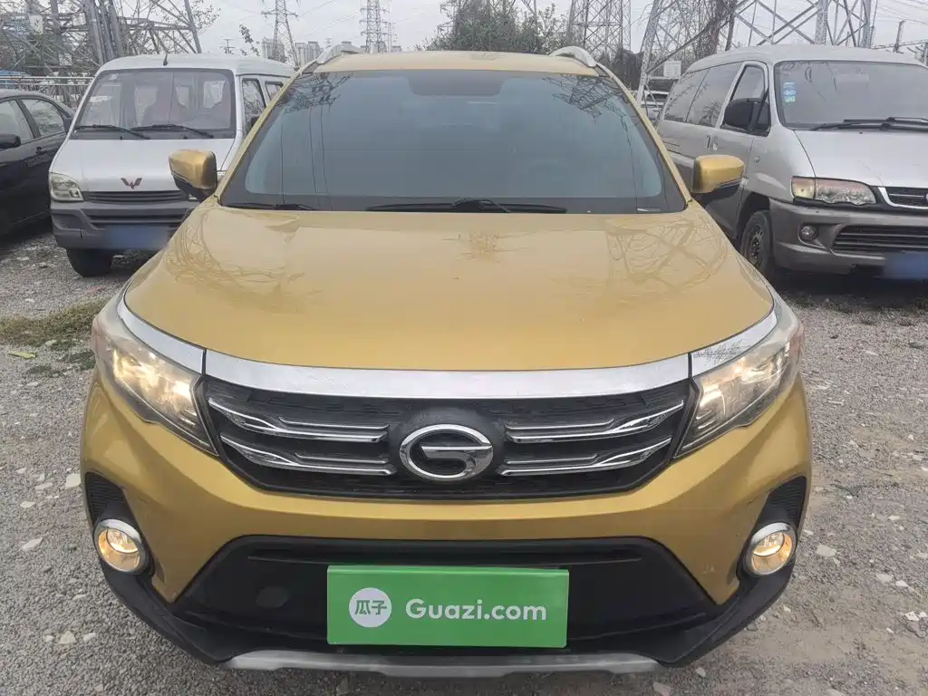 GAC Trumpchi GS3 2017 — фото 3