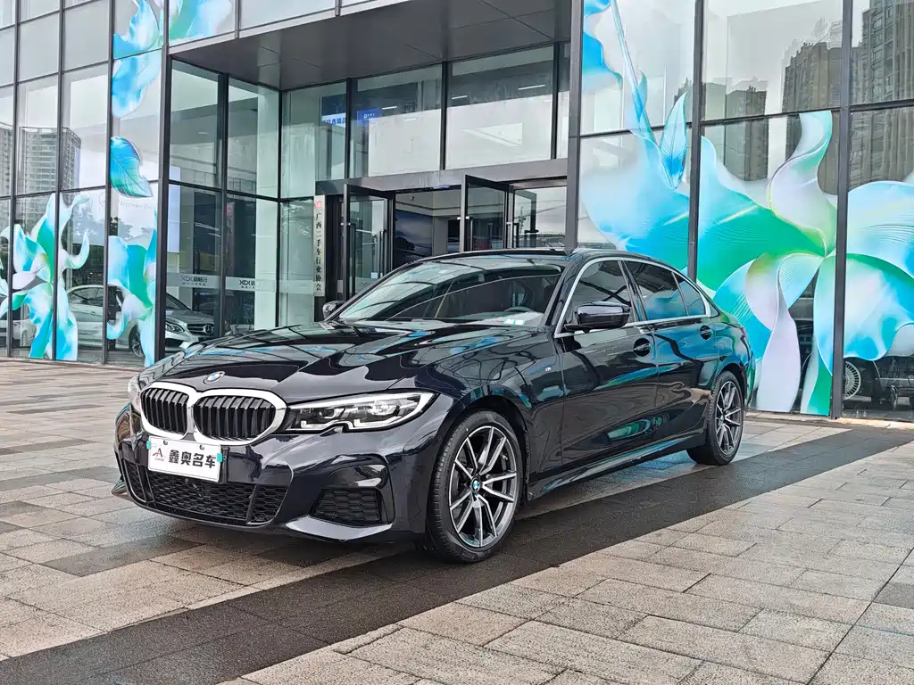 BMW 3 Series 2021