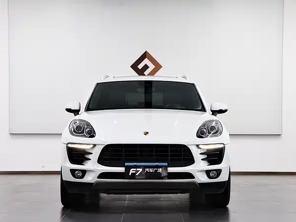 Porsche Macan 2017