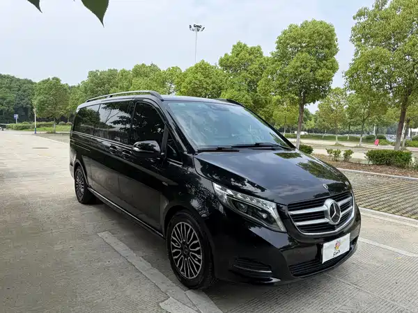 Mercedes-Benz V-Class 2017