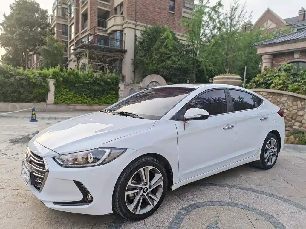 Hyundai Celesta 2018 — фото 1